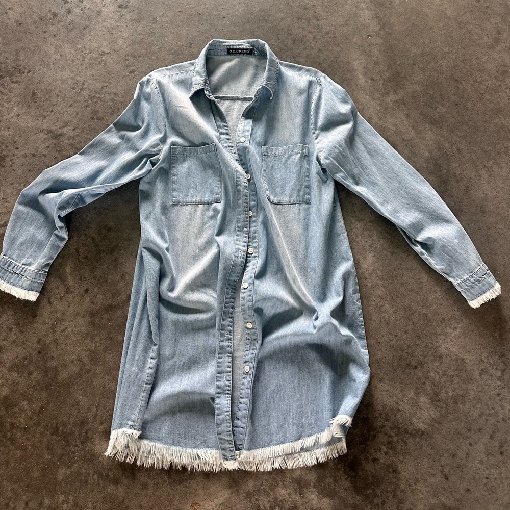 Blue Long Sleeve Buttoned Shirt Dress